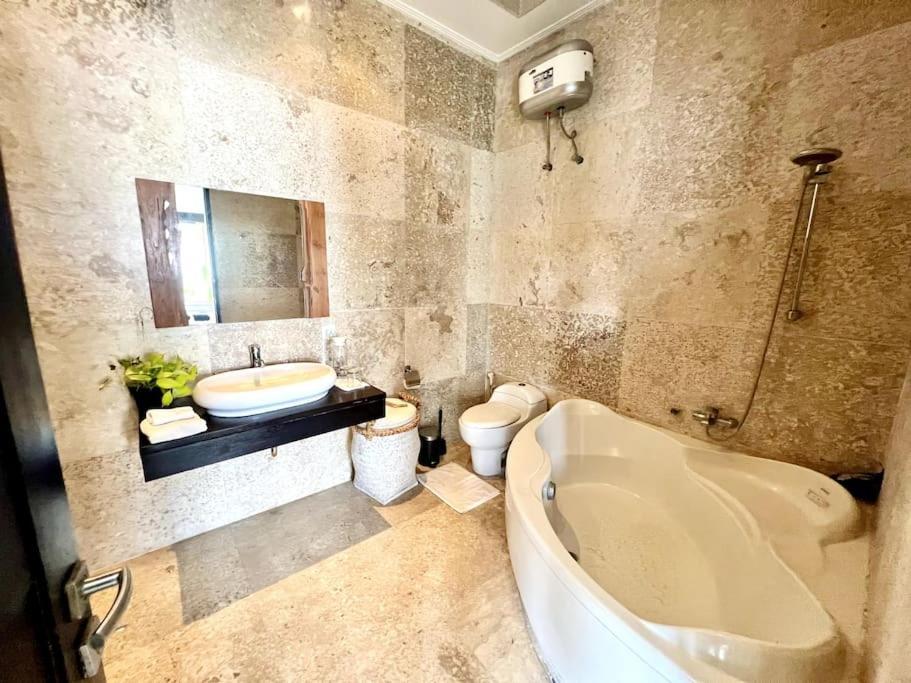Tranquil Traveller- Bali Villa