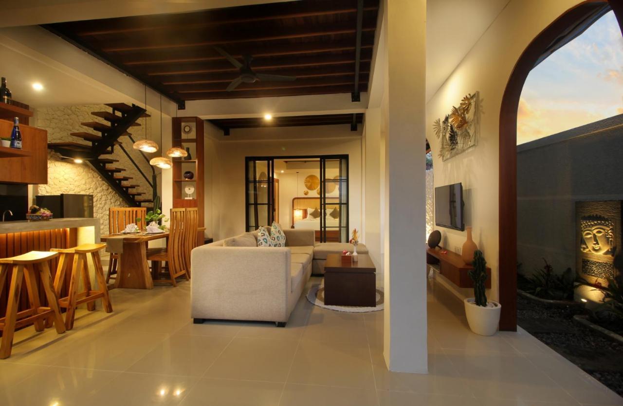 Sudha Bali Anyelir Villa