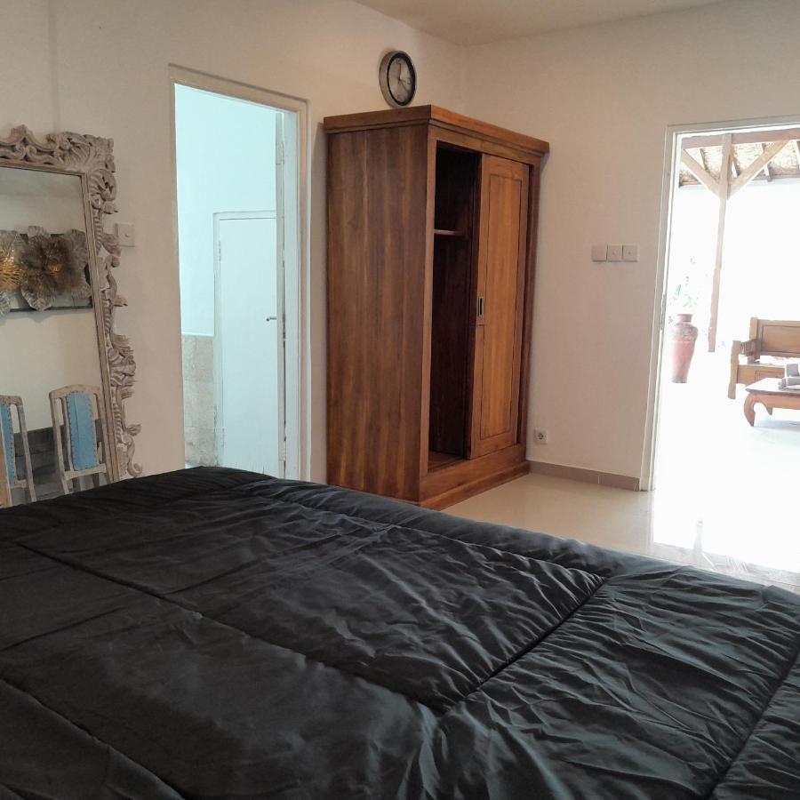 2br Private In Armando Villa