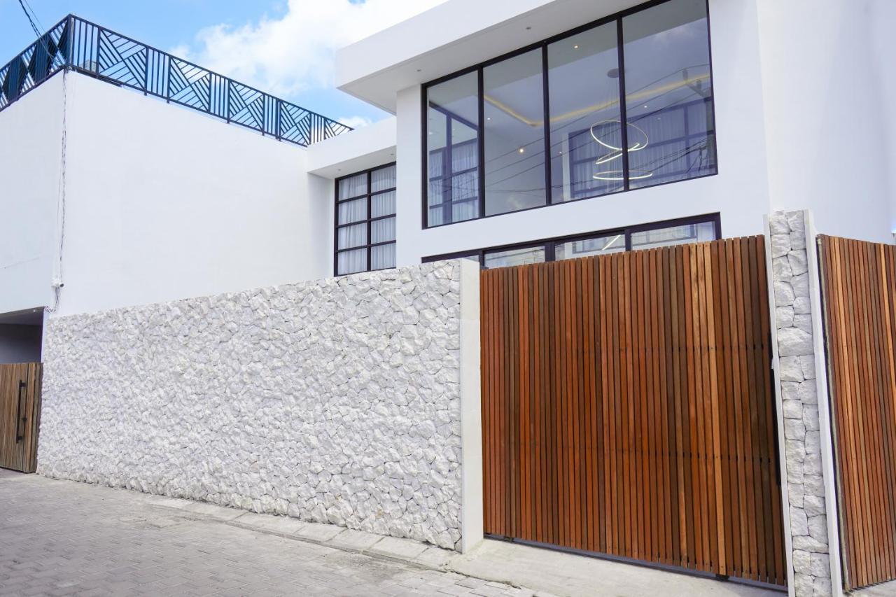 Exquisite Seminyak (Bali)