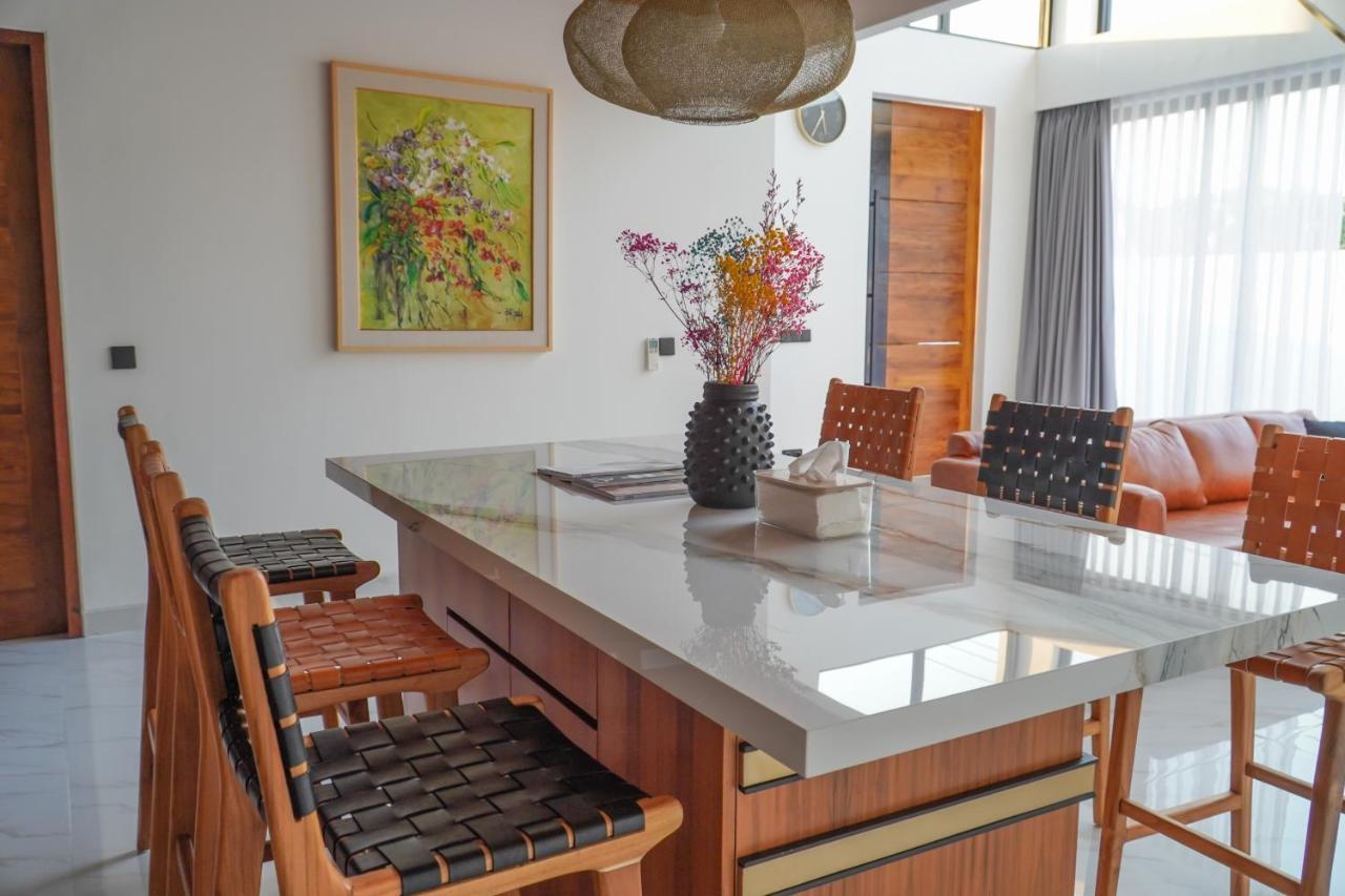 Villa Exquisite
