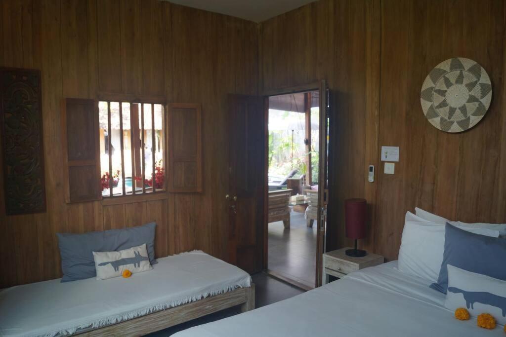 Joglo Oberoi Beautiful 4br Prime Location