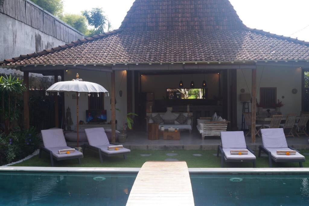 Joglo Oberoi Beautiful 4br Prime Location Seminyak (Bali)