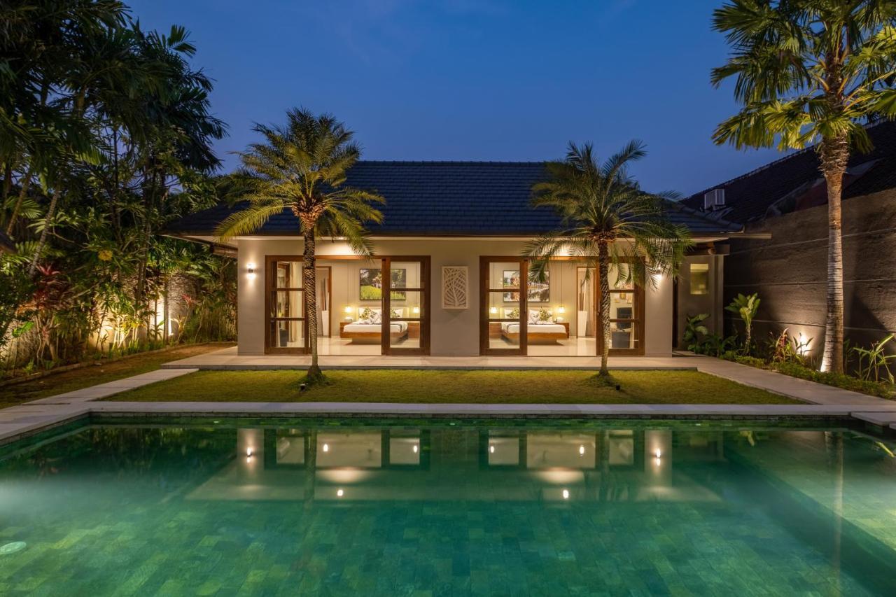 500m2 With 14m Pool, Bbq, Pinball - *