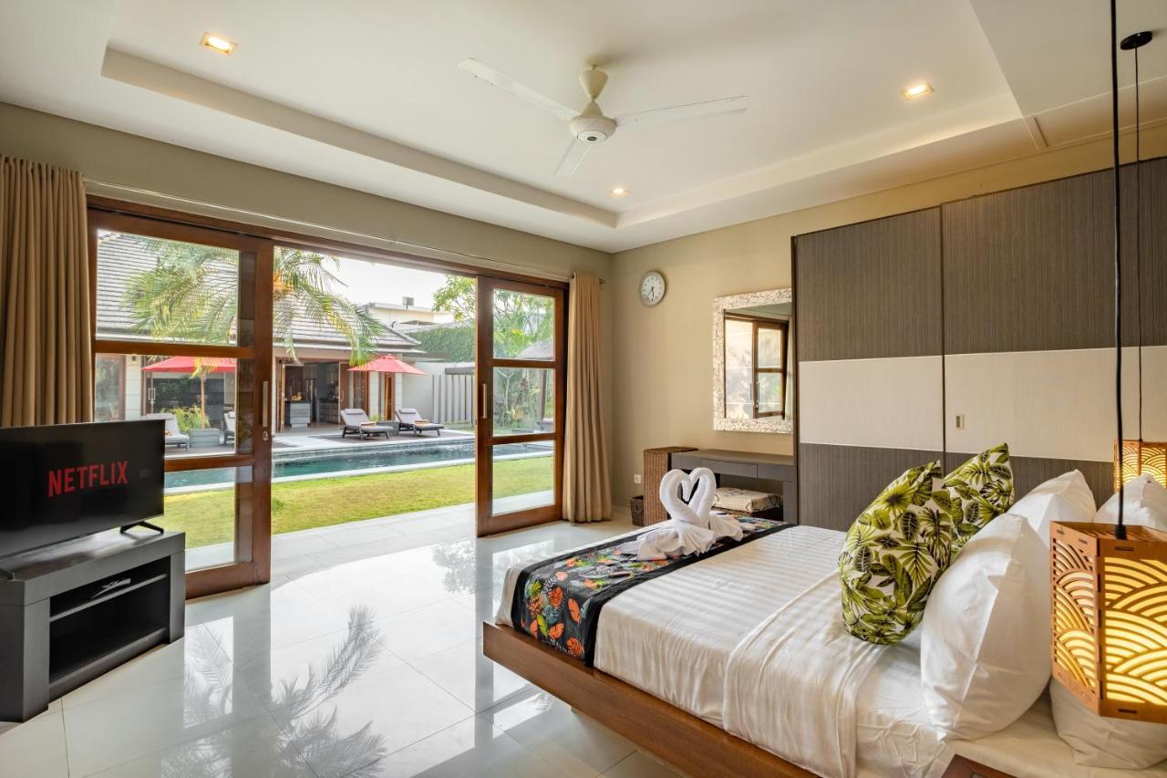 500m2 With 14m Pool, Bbq, Pinball - Villa Seminyak (Bali)