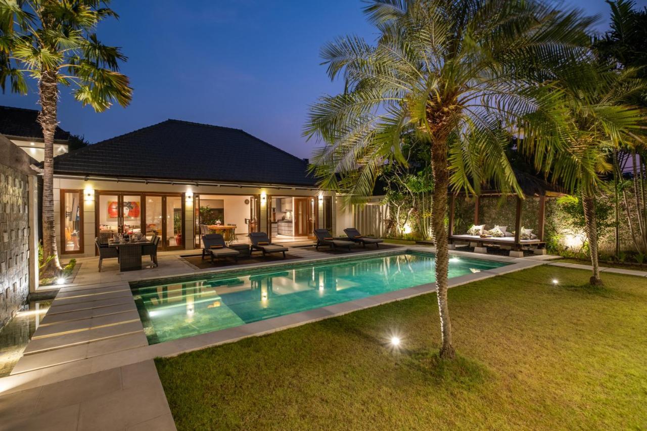 Villa 500m2 With 14m Pool, Bbq, Pinball -