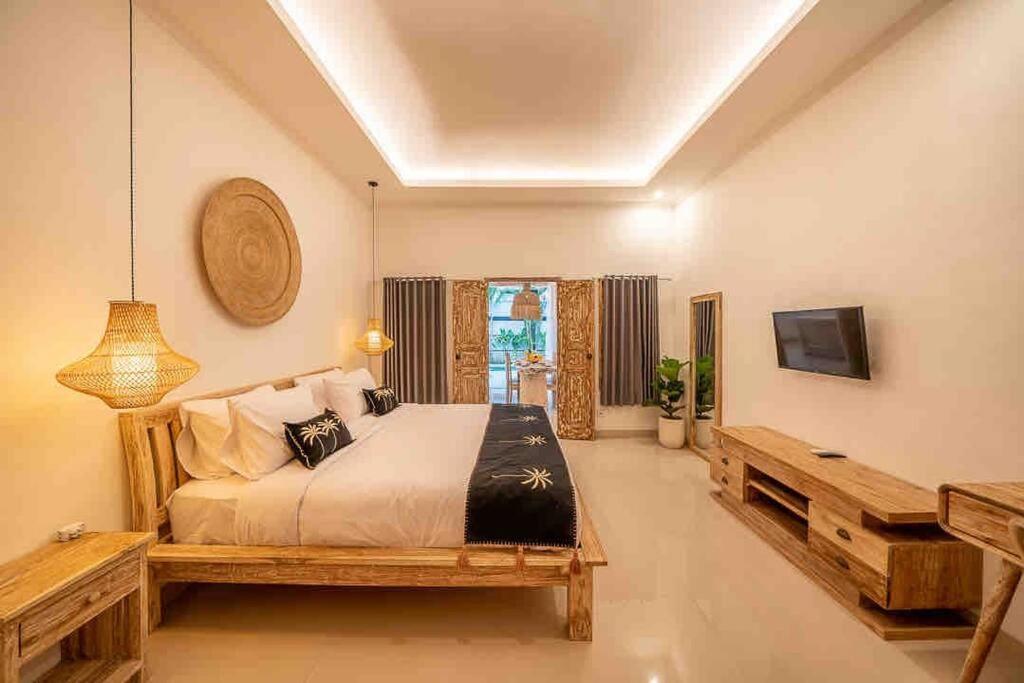 Villa James Seminyak *