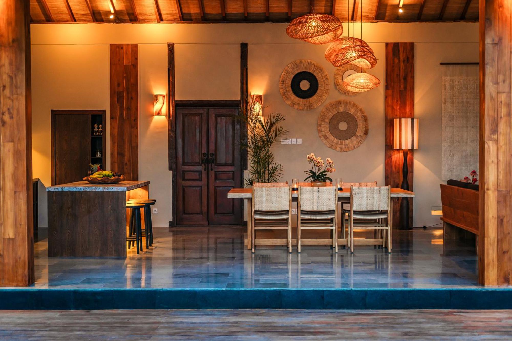 Zarrin Bali Luxury 3 Bedroom Biệt thự *
