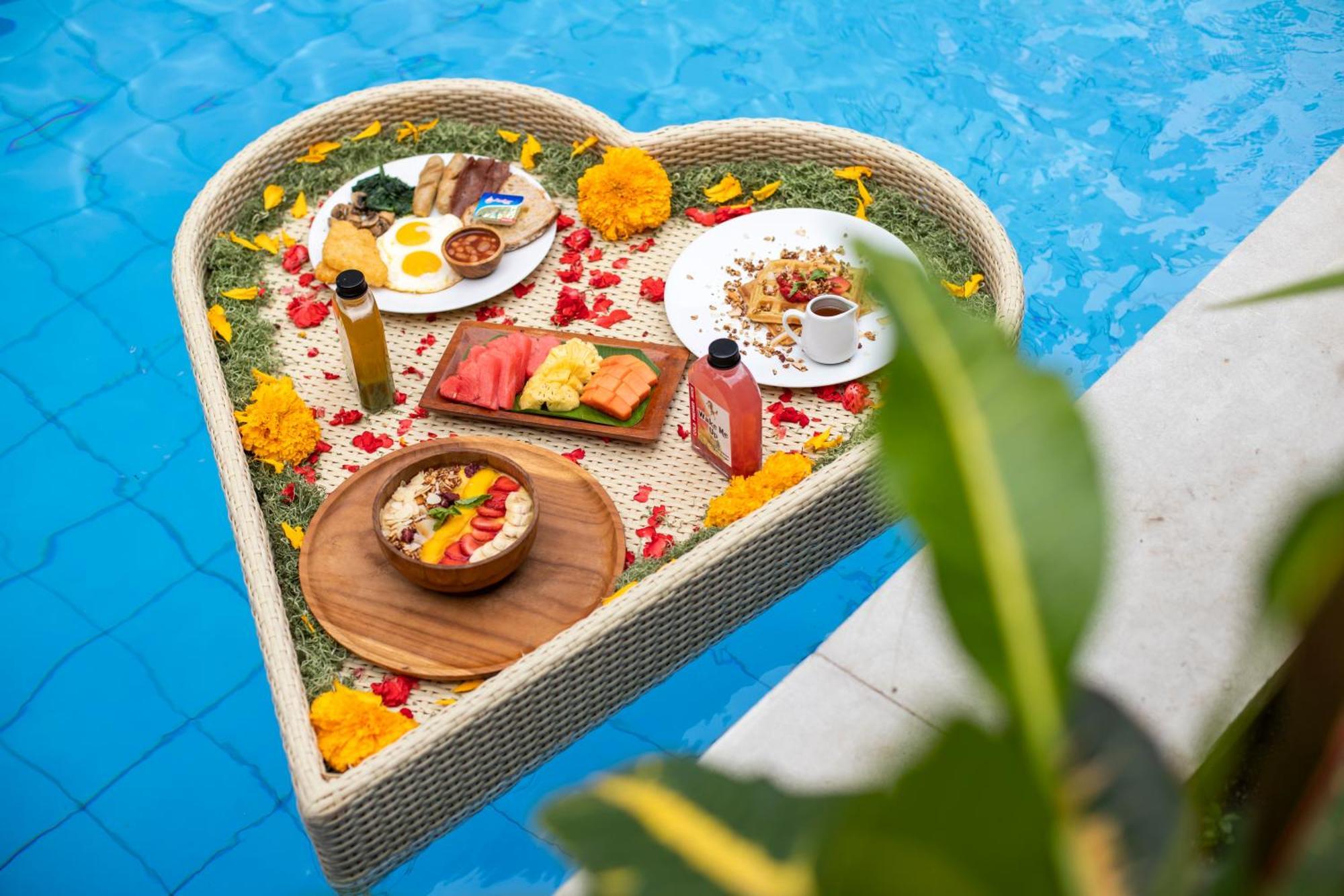 Villa The Luxury Collection, Monaco Blu Seminyak (Bali)