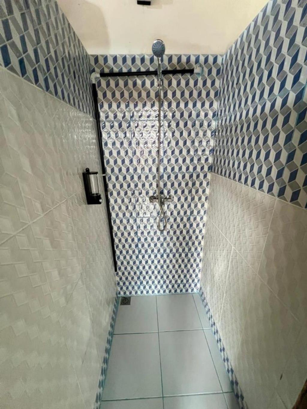 Rodin Bali Hostel *