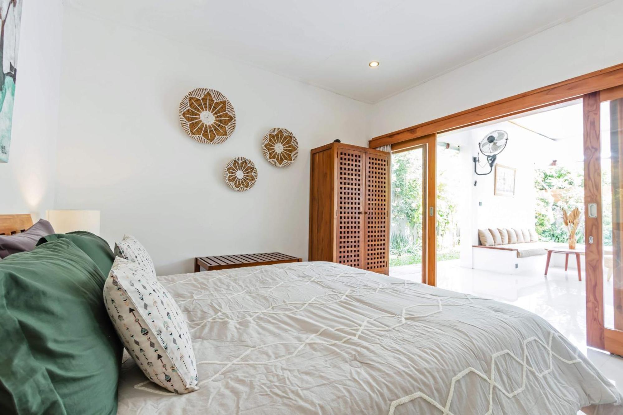 Villa Adorable 1br In The Herat Of *