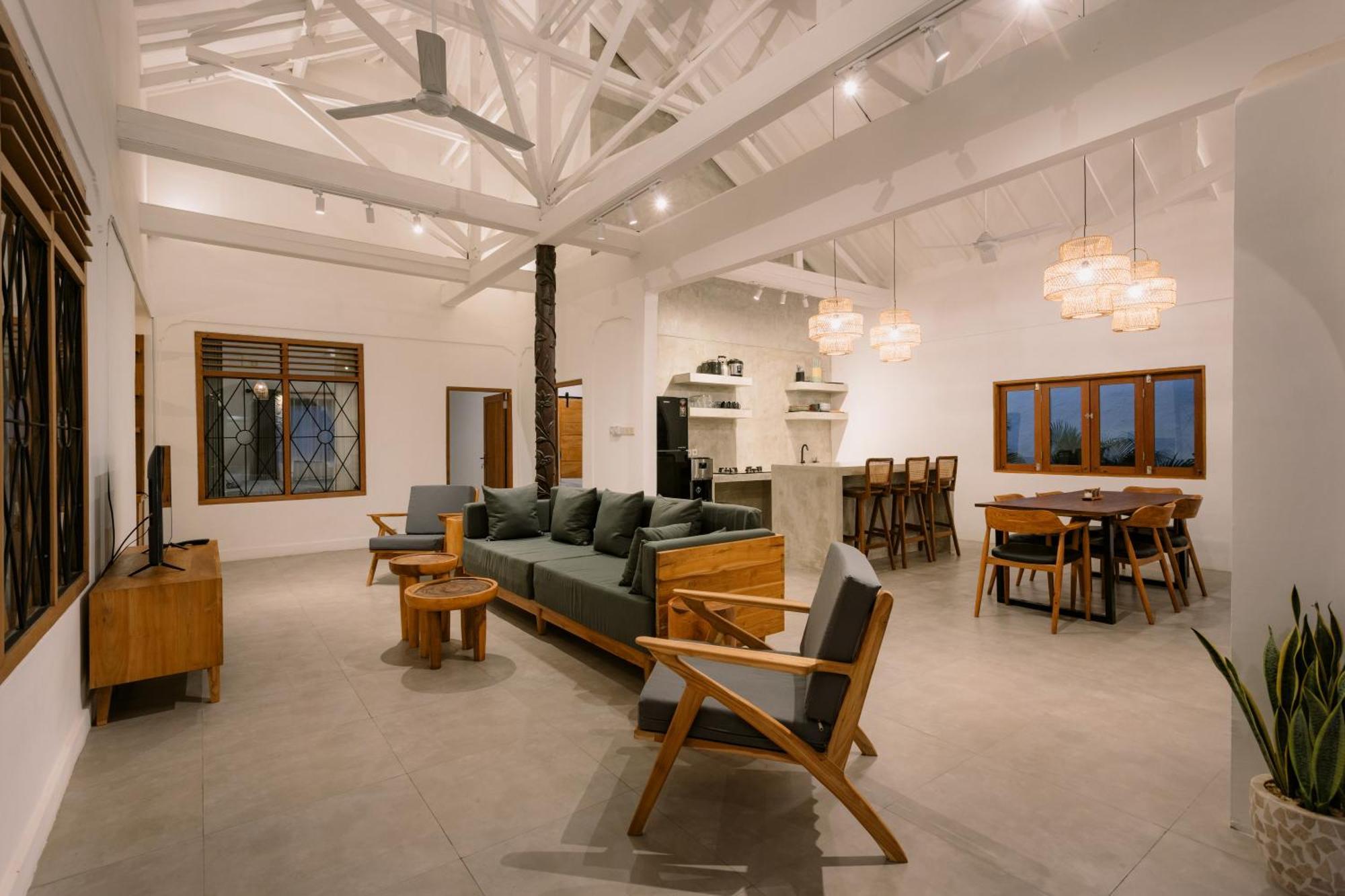 Batu Putih Villa Seminyak (Bali)