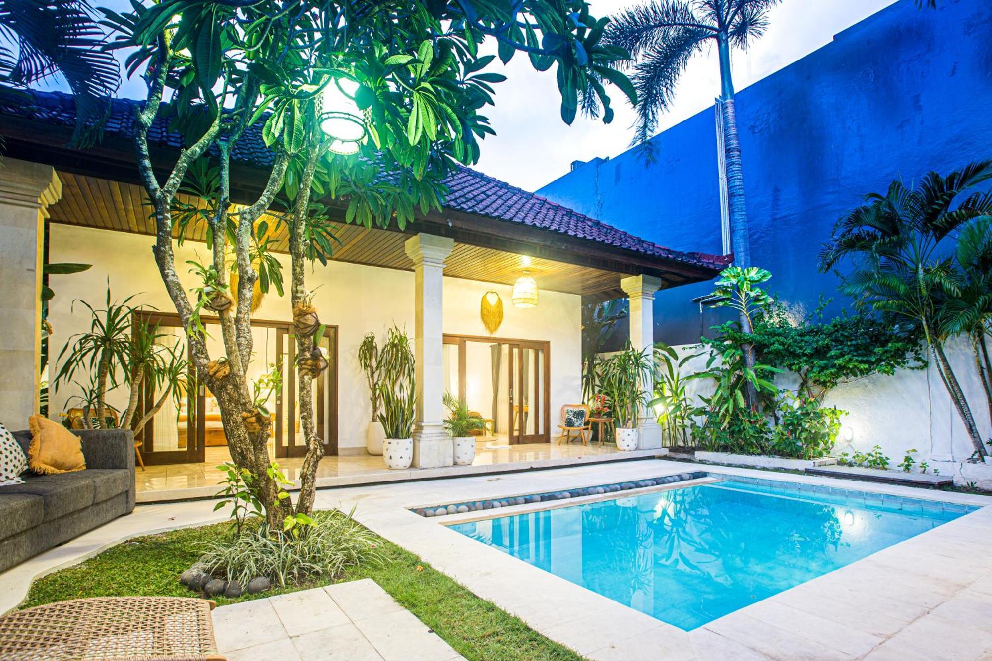 Deba 2 By Bali Solutions * Seminyak (Bali)