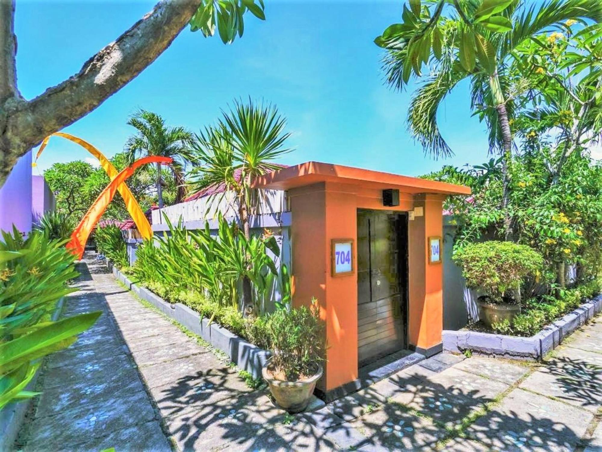 One Bedroom Private Kuta Biệt thự