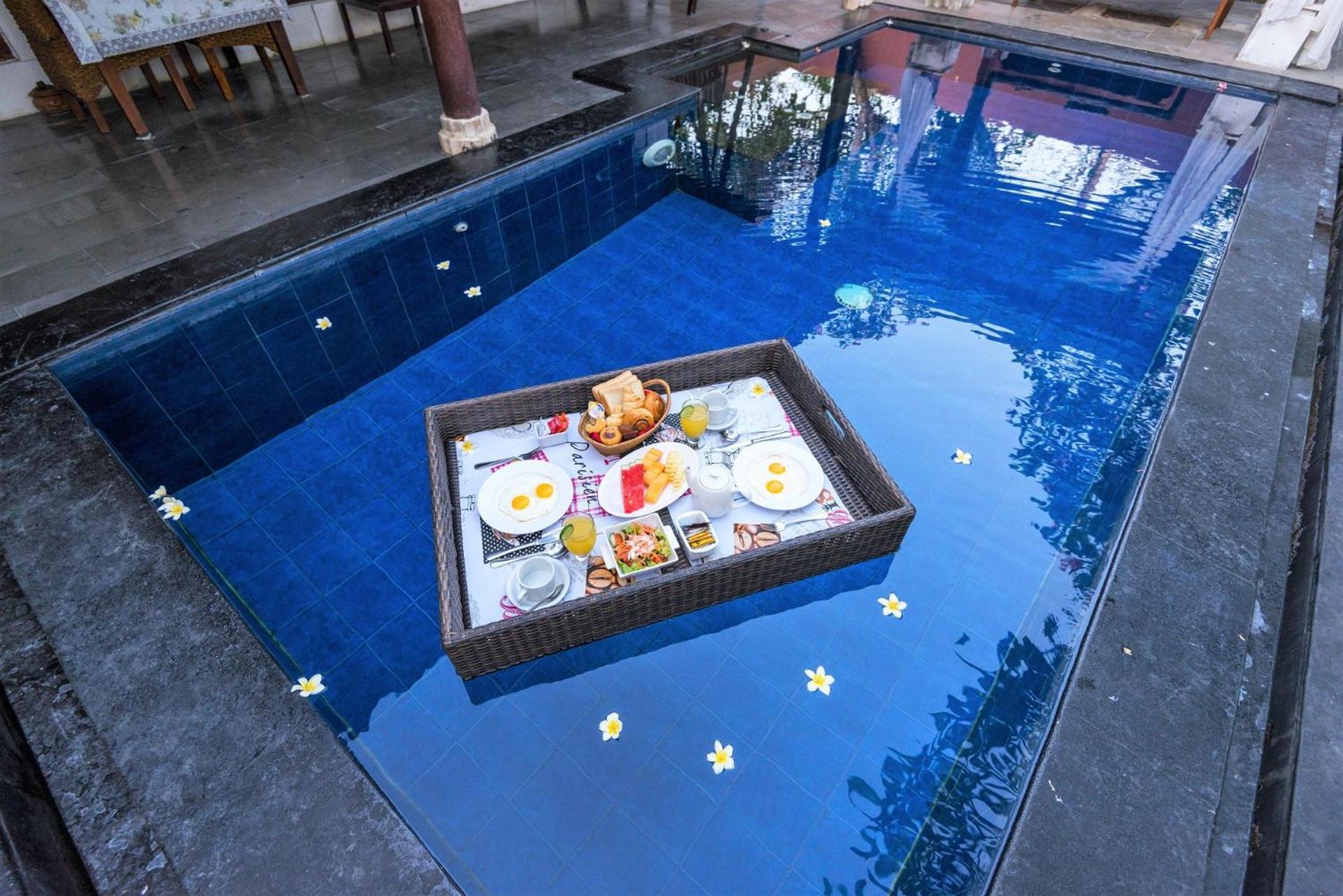 One Bedroom Private Kuta Biệt thự