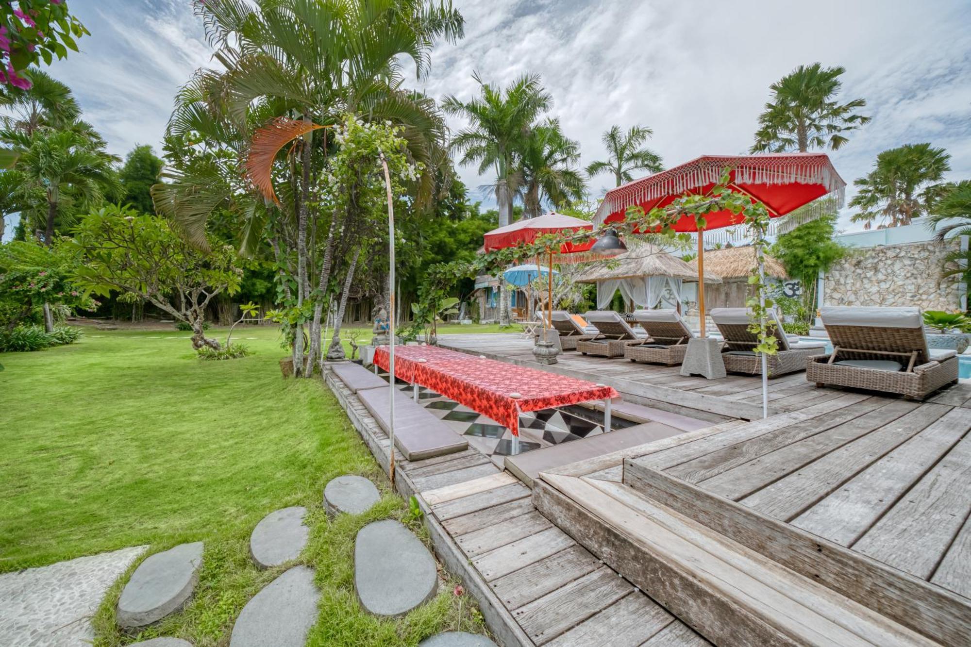 Kalis, 10 Bedroom Family And Group Seminyak (Bali)