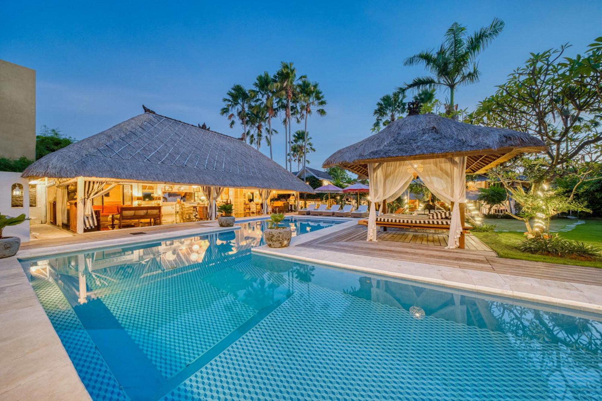 Villa Kalis, 10 Bedroom Family And Group