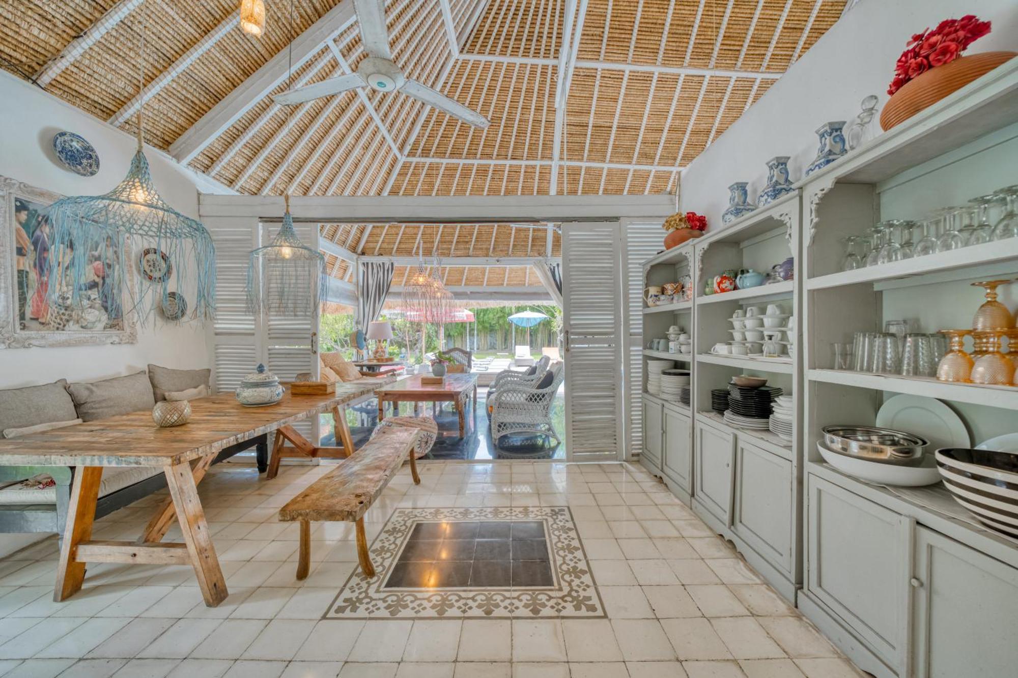 Villa Kalis, 10 Bedroom Family And Group