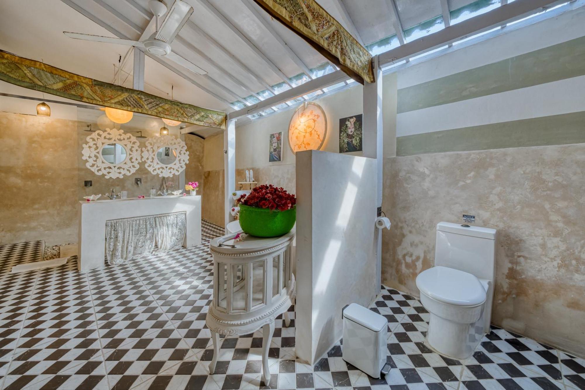 Villa Kalis, 10 Bedroom Family And Group *