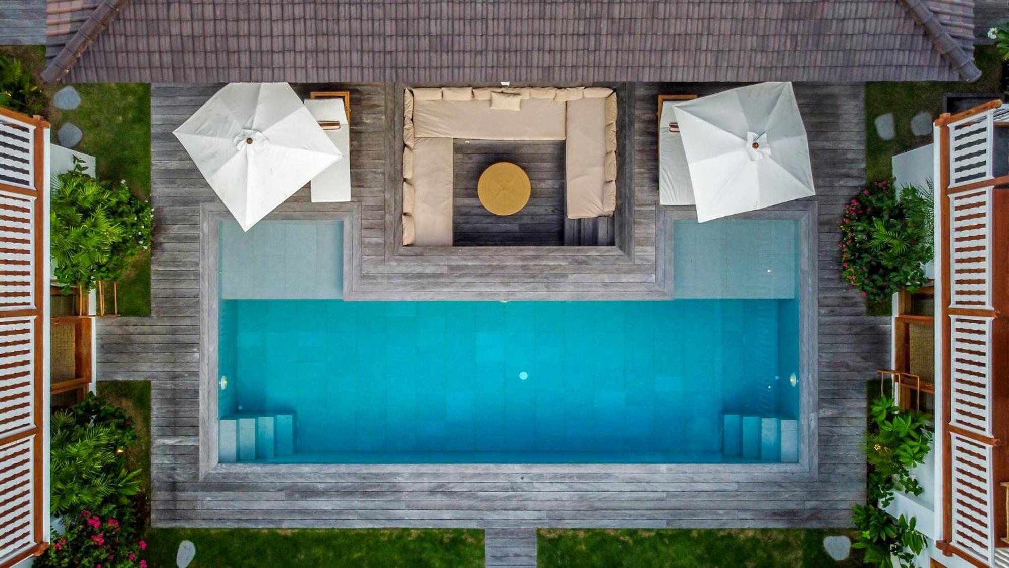 Loma By Alfred In Bali *