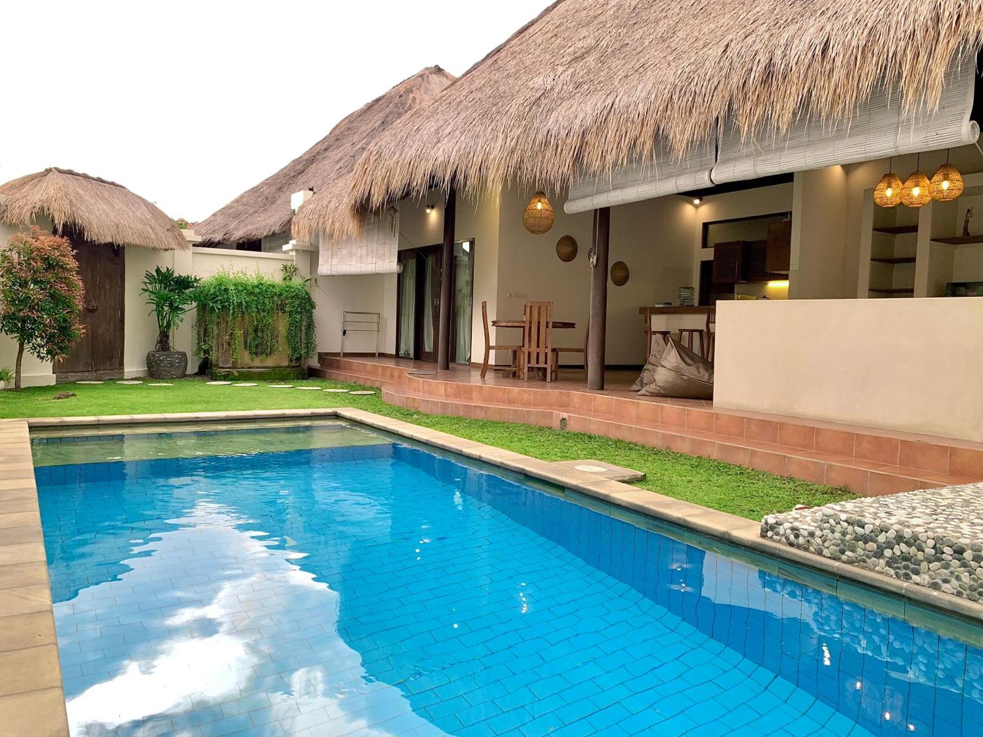 Alizee Villa *