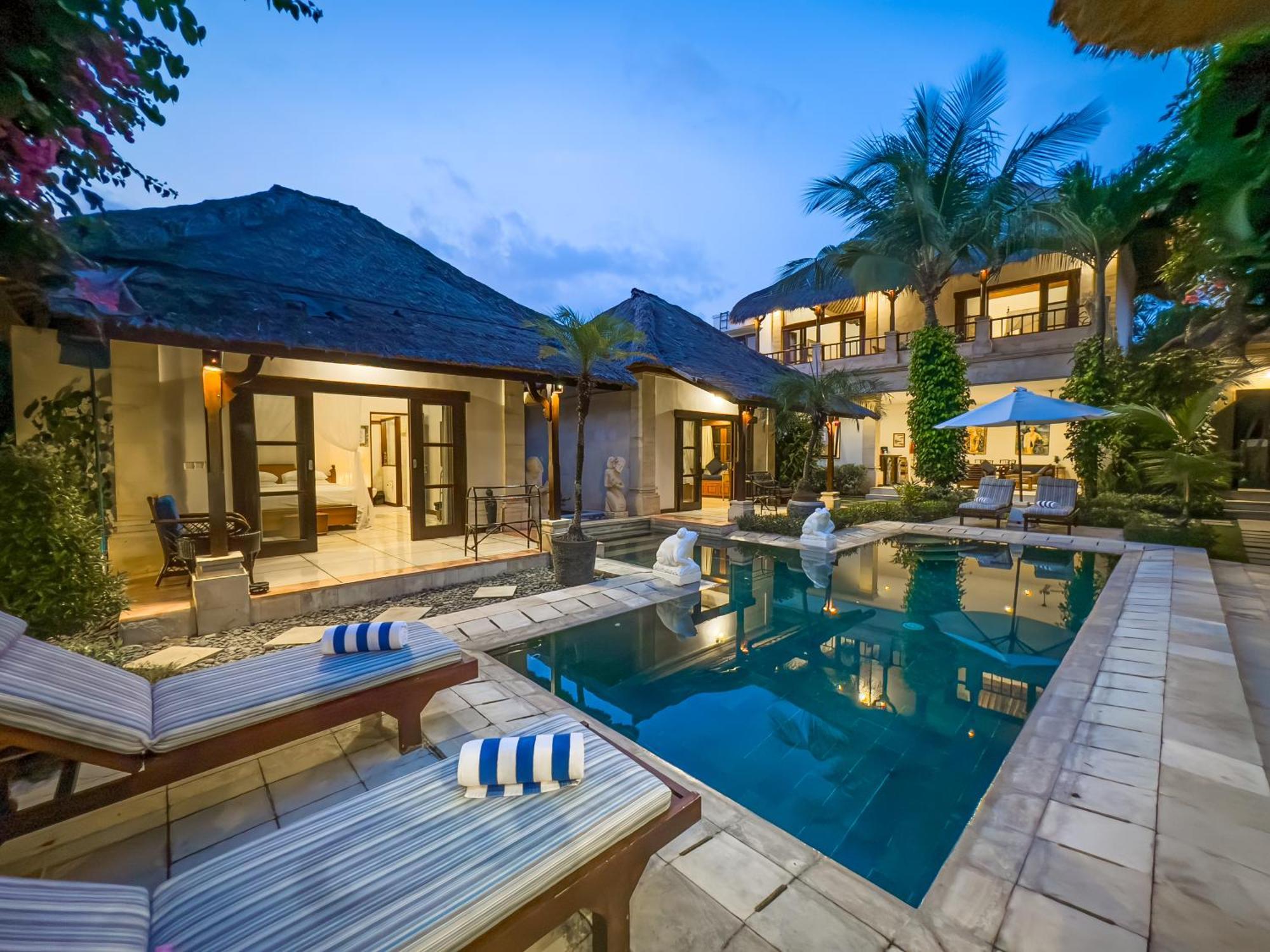 Bugis Kayu Aya Villa Seminyak