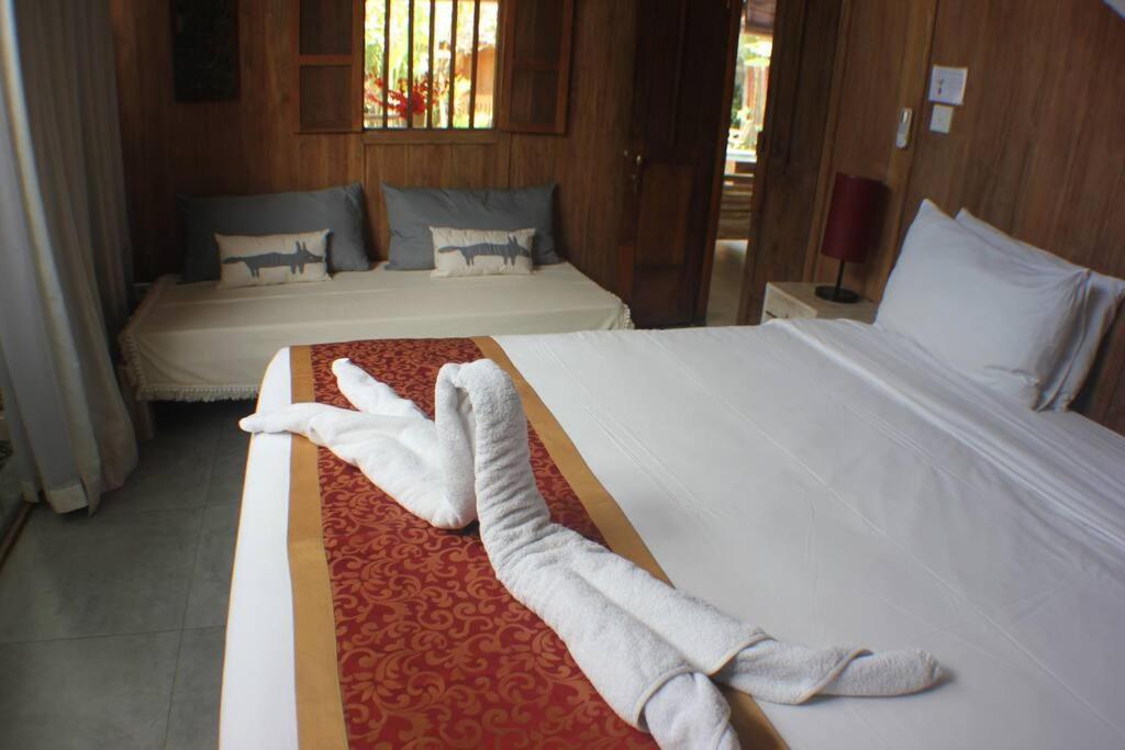 Joglo Oberoi Beautiful 4br Prime Location Villa