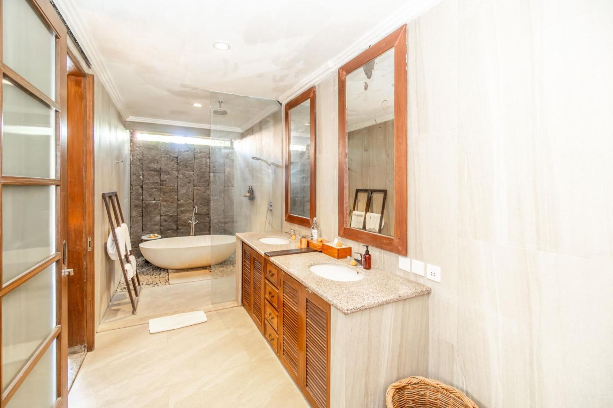 Villa Kecapi By Ini Vie Hospitality