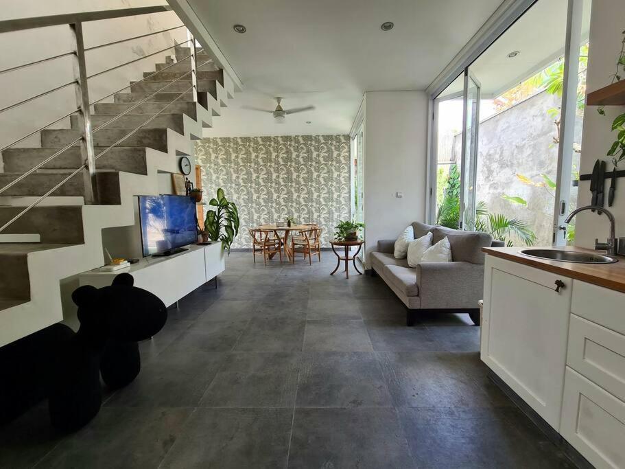 Otilia: 3bed With Pool Seminyak (Bali)