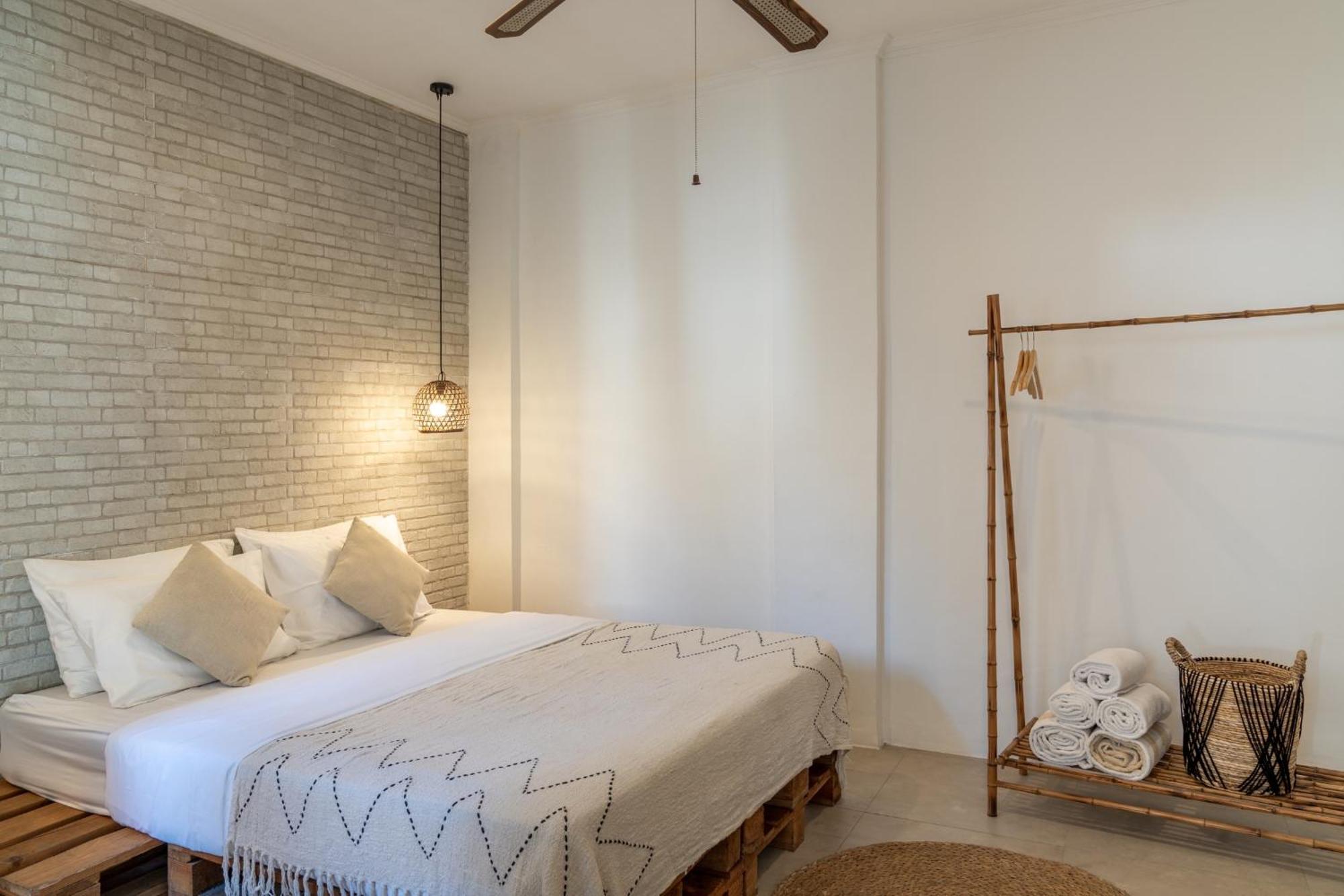 Pousada Casa De Lupe 5 Bedroom In Kerobokan Seminyak