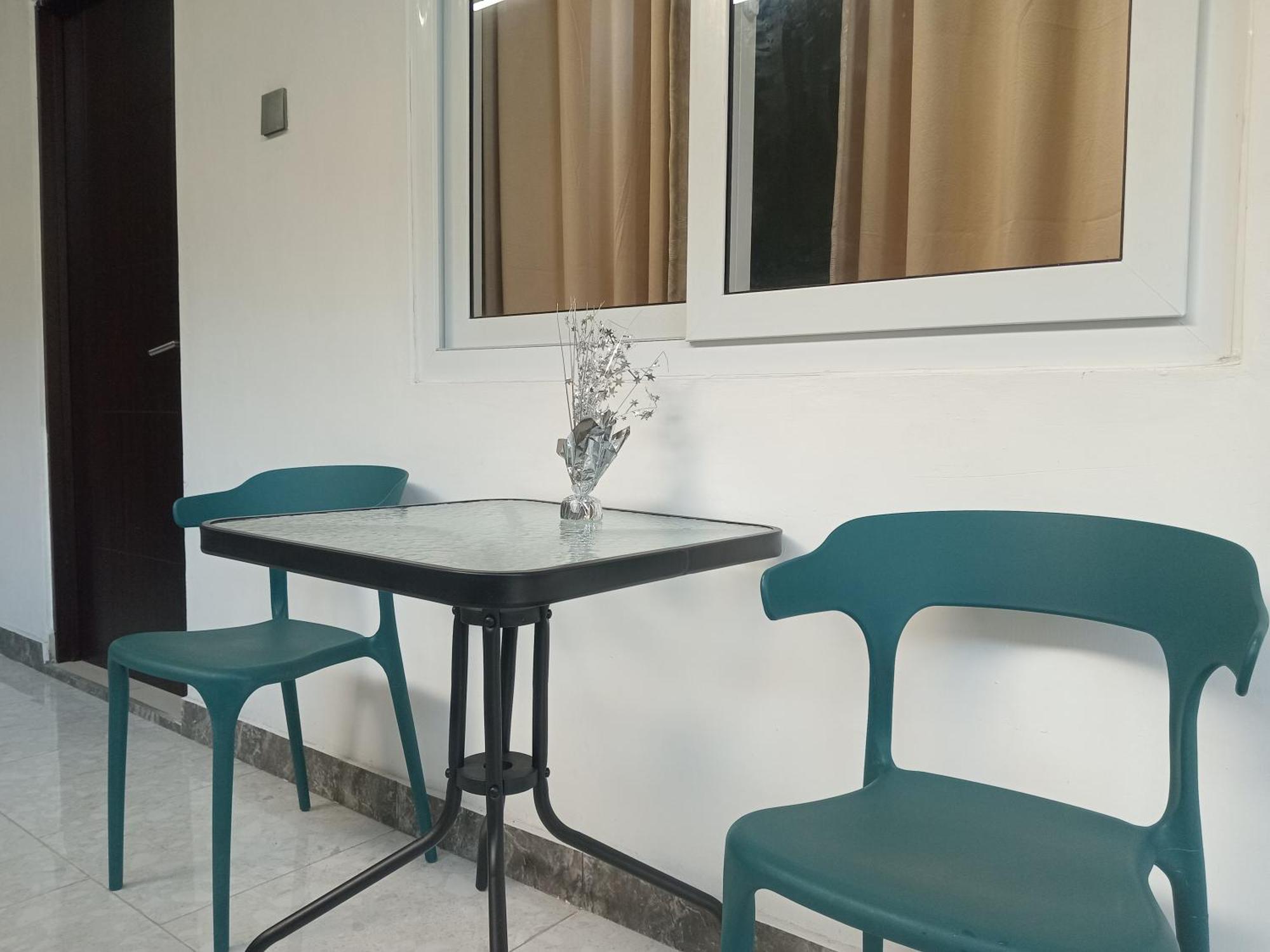 9 Residence's Hotel 4*