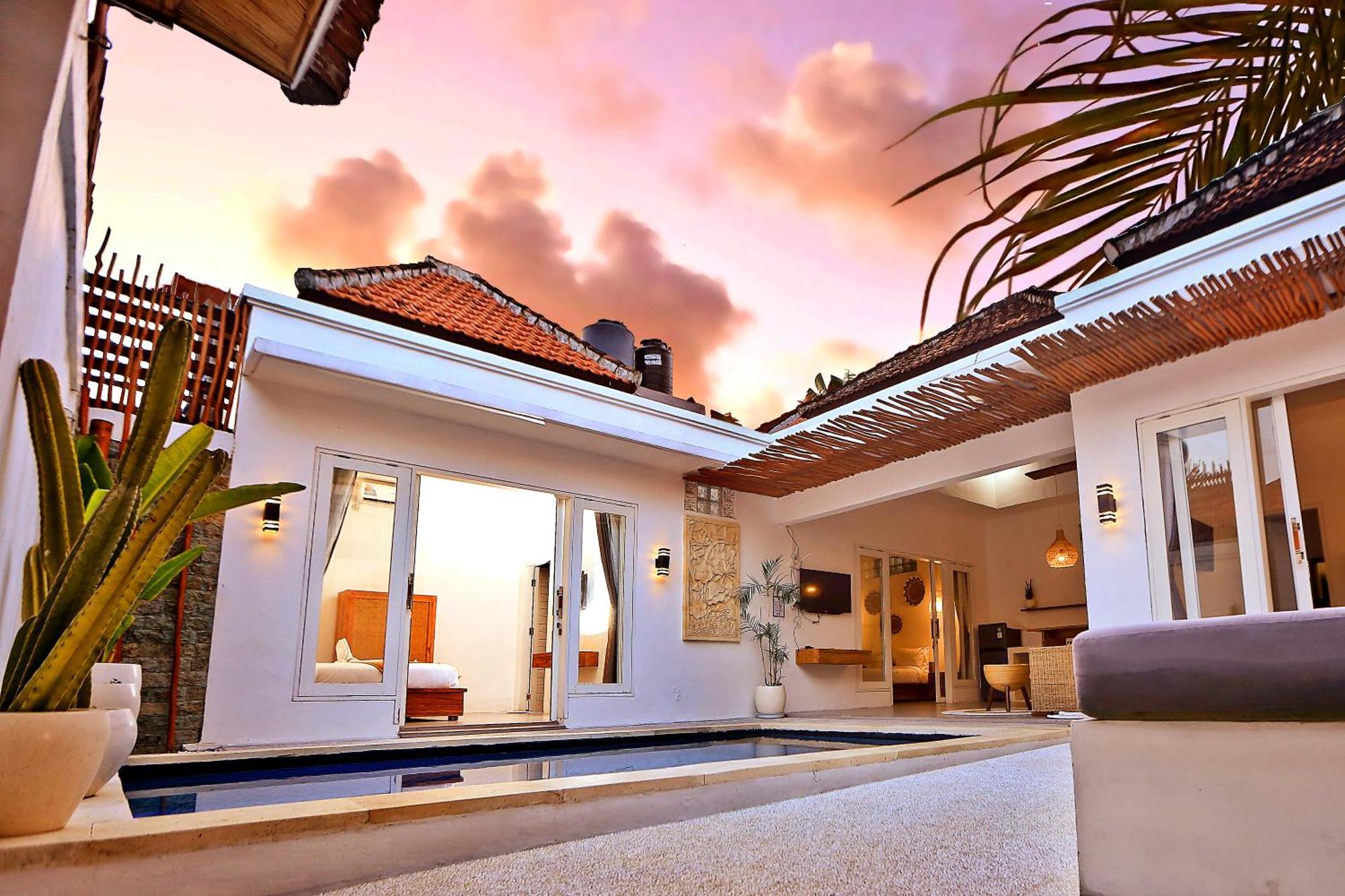 Villa Elijah