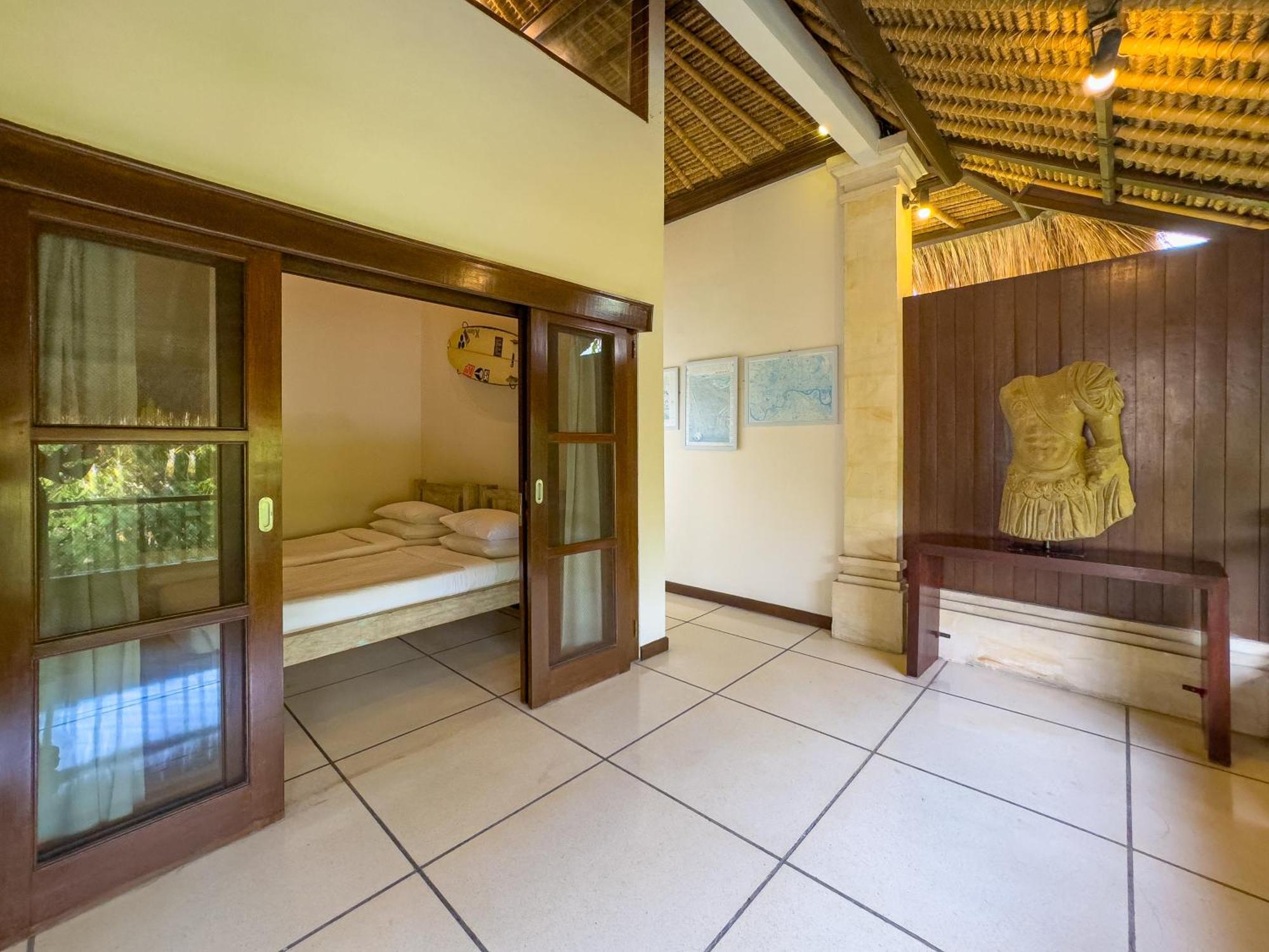 Bugis Kayu Aya Seminyak