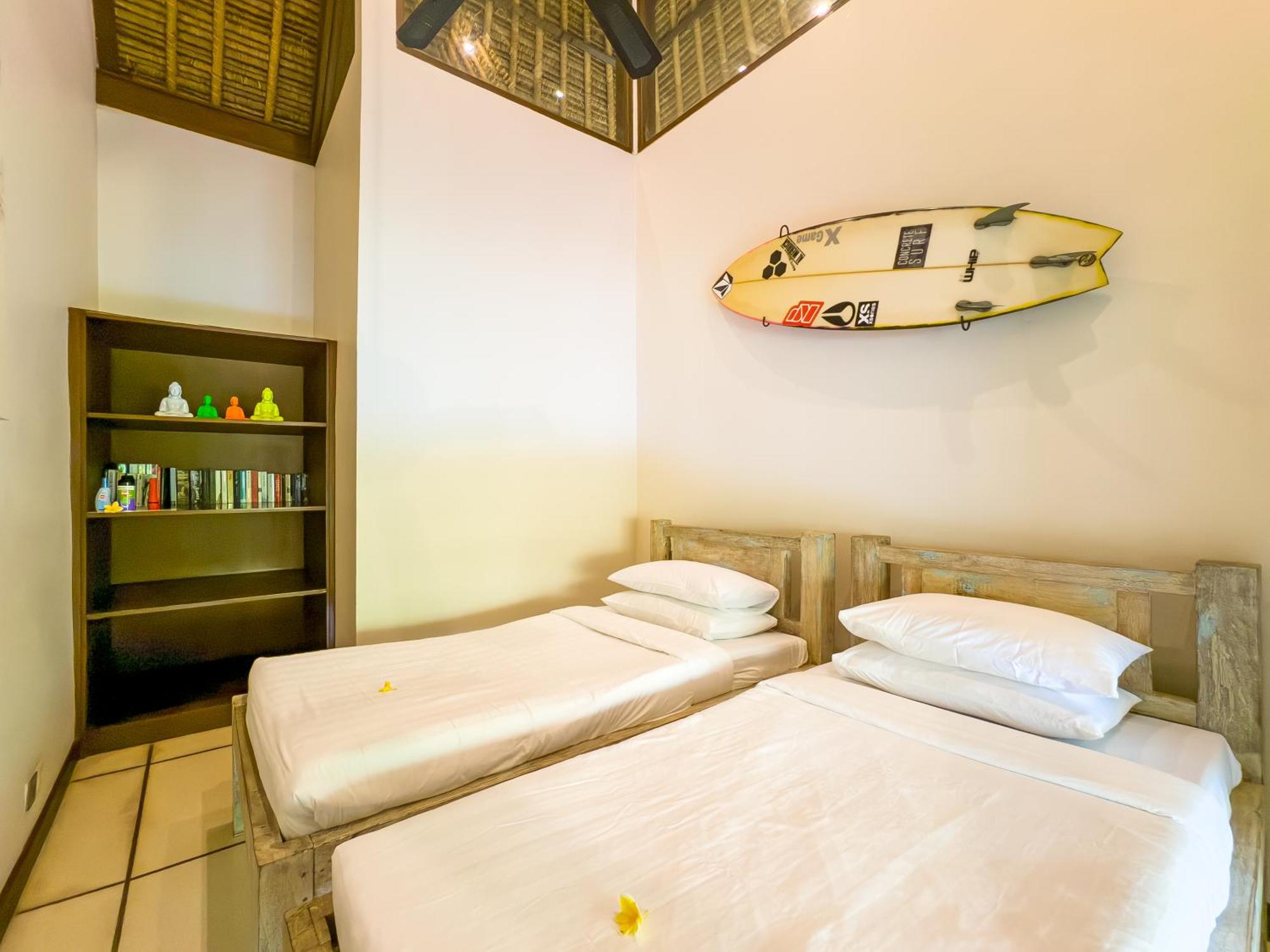 Villa Bugis Kayu Aya *