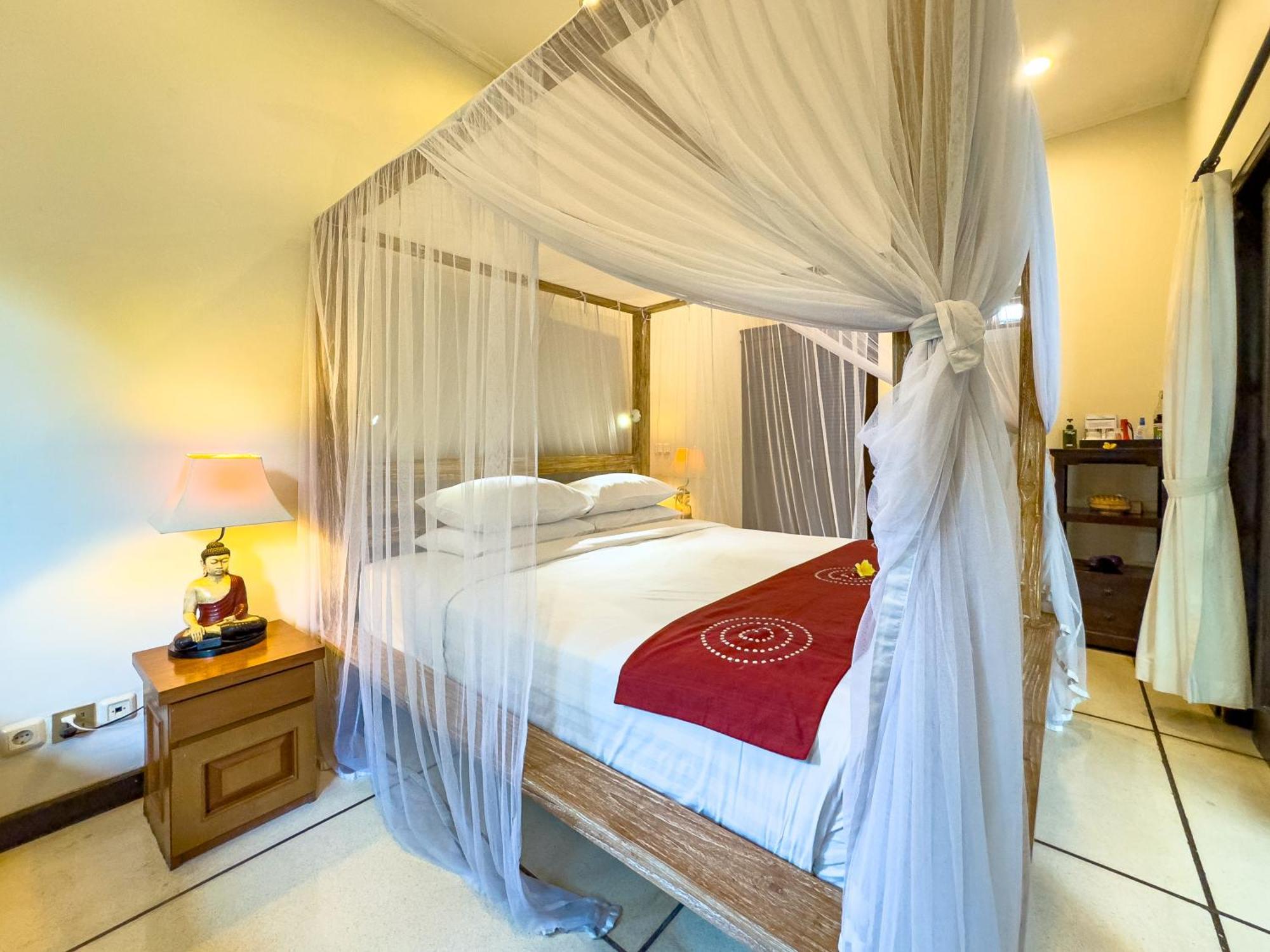 Bugis Kayu Aya Villa *