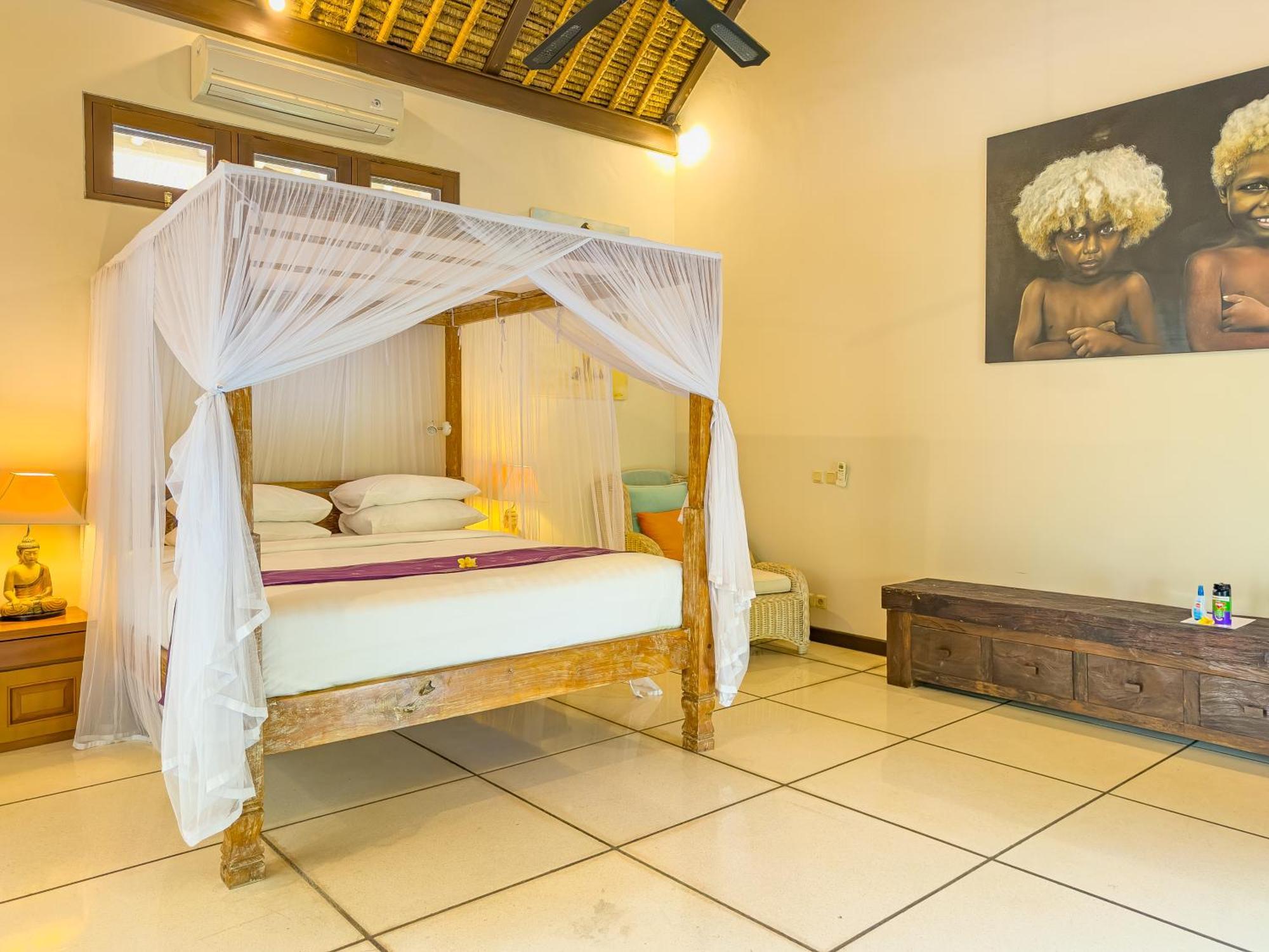 Villa Bugis Kayu Aya *