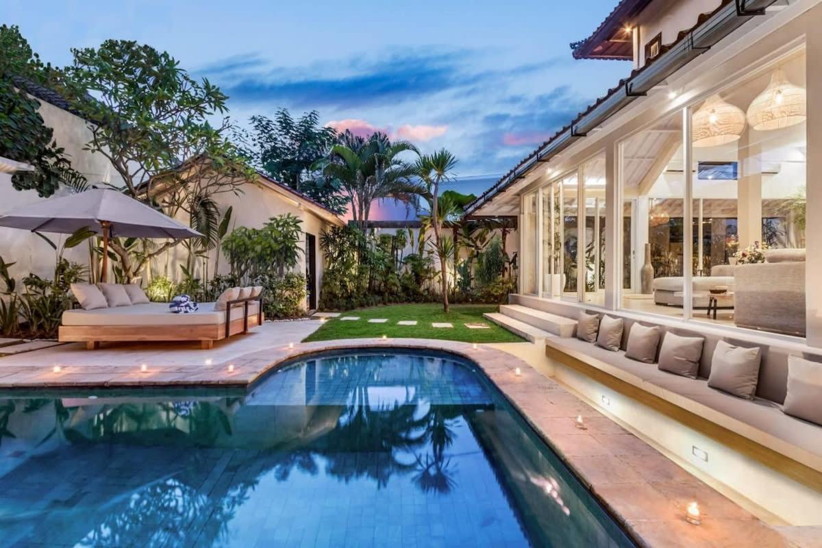 Biệt thự New York - 4 Bdr Pool Luxury Villa, Next To The Forge Bali *