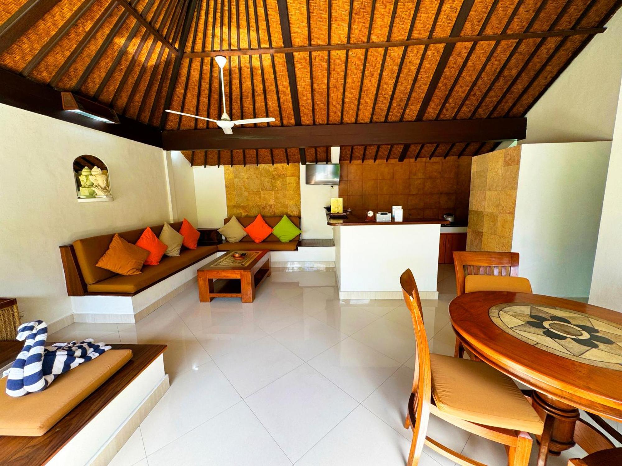 Bali Dyana Pousada *