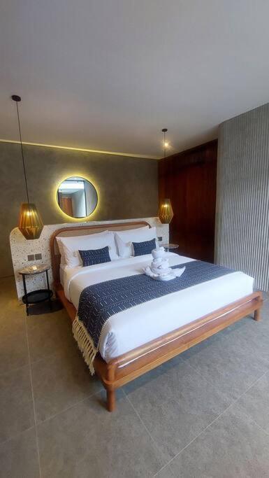 Akhila 1 - 1 Bedroom Modern Tropical At The Heart Of * Seminyak (Bali)