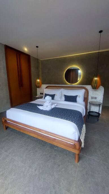 Villa Akhila 1 - 1 Bedroom Modern Tropical At The Heart Of Seminyak (Bali)