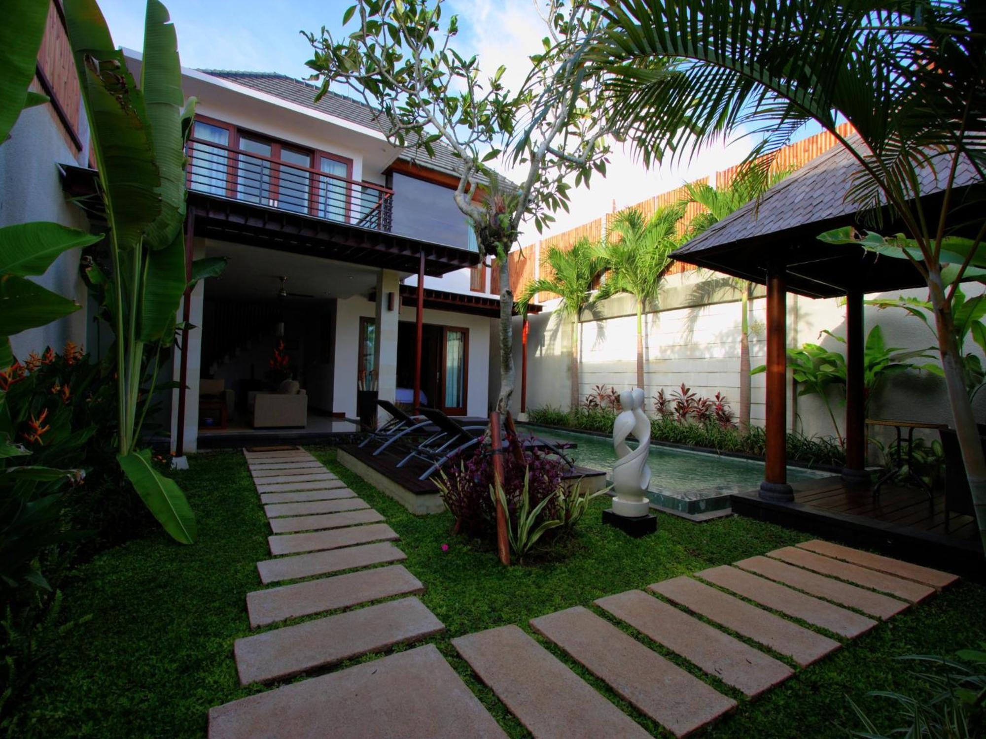 Grania Bali Villa *
