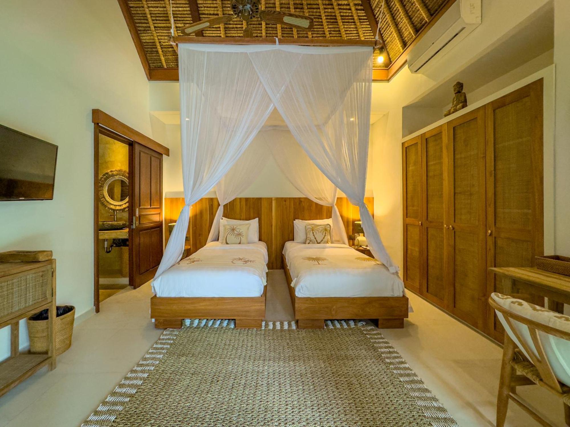 Bugis * Seminyak (Bali)