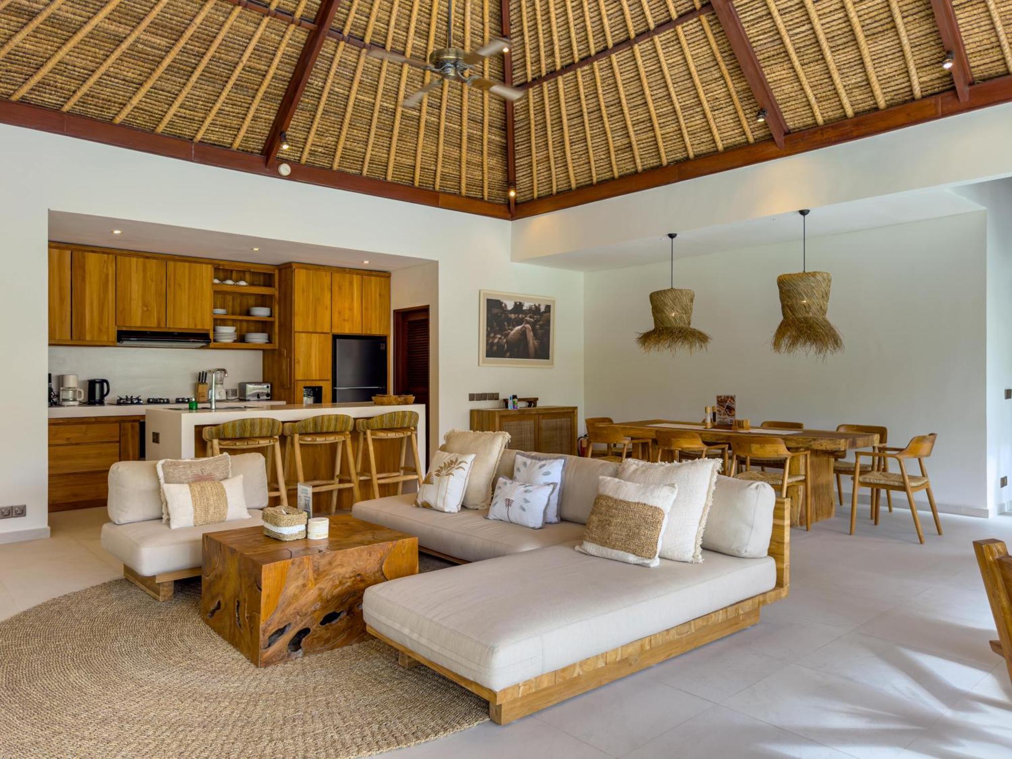Bugis Villa