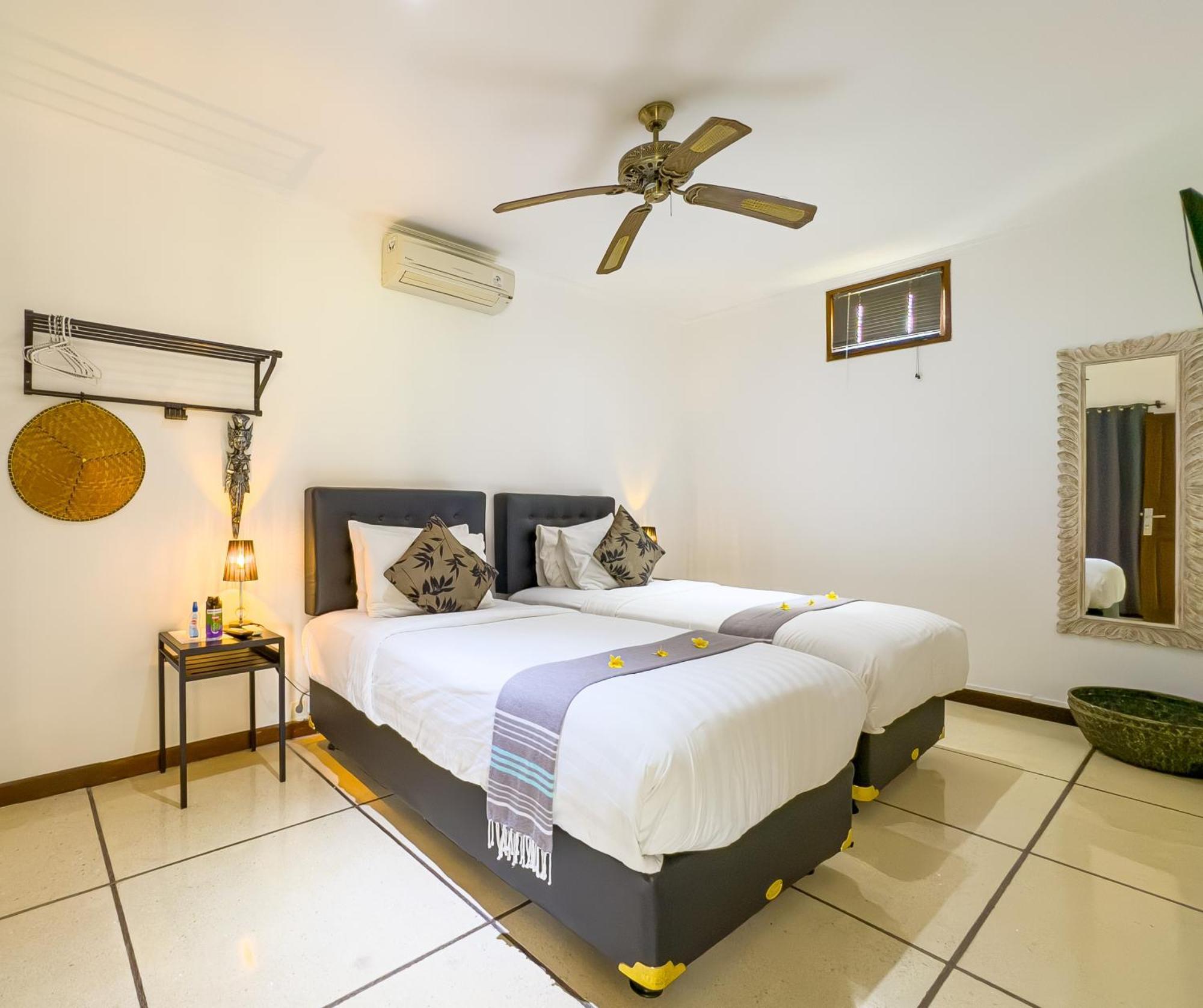 Villa Bugis Kayu Aya *