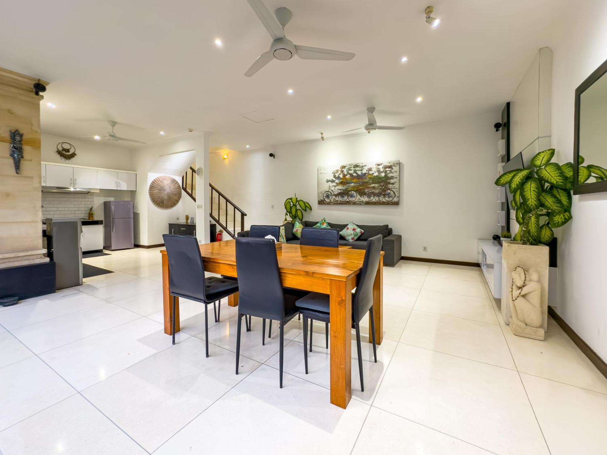 Bugis Kayu Aya Villa Seminyak