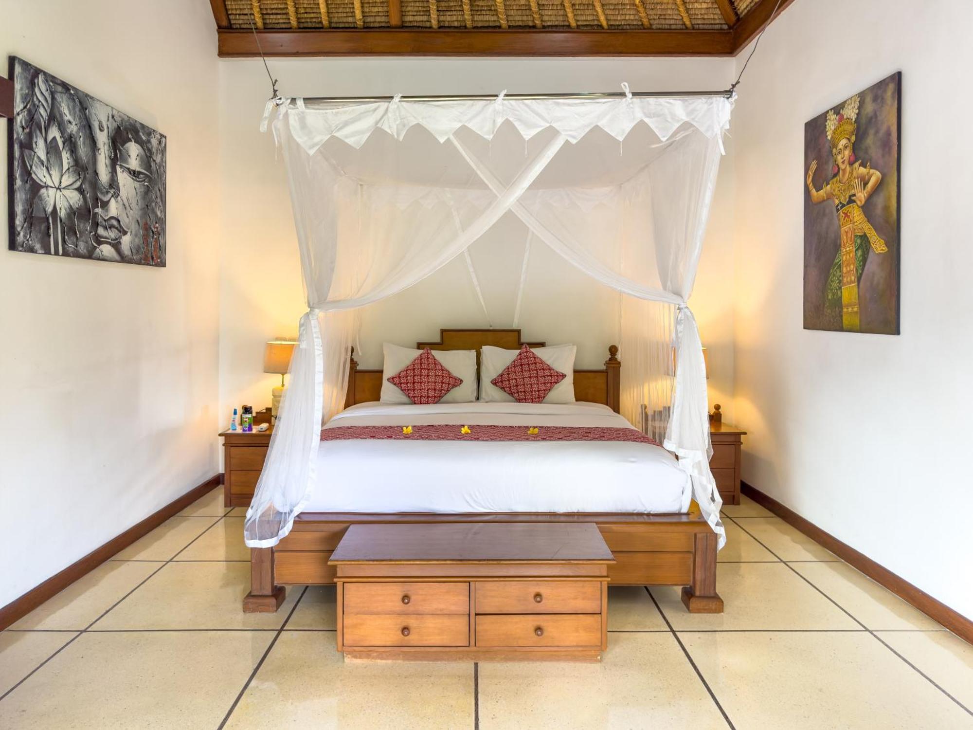 Bugis Kayu Aya Villa *
