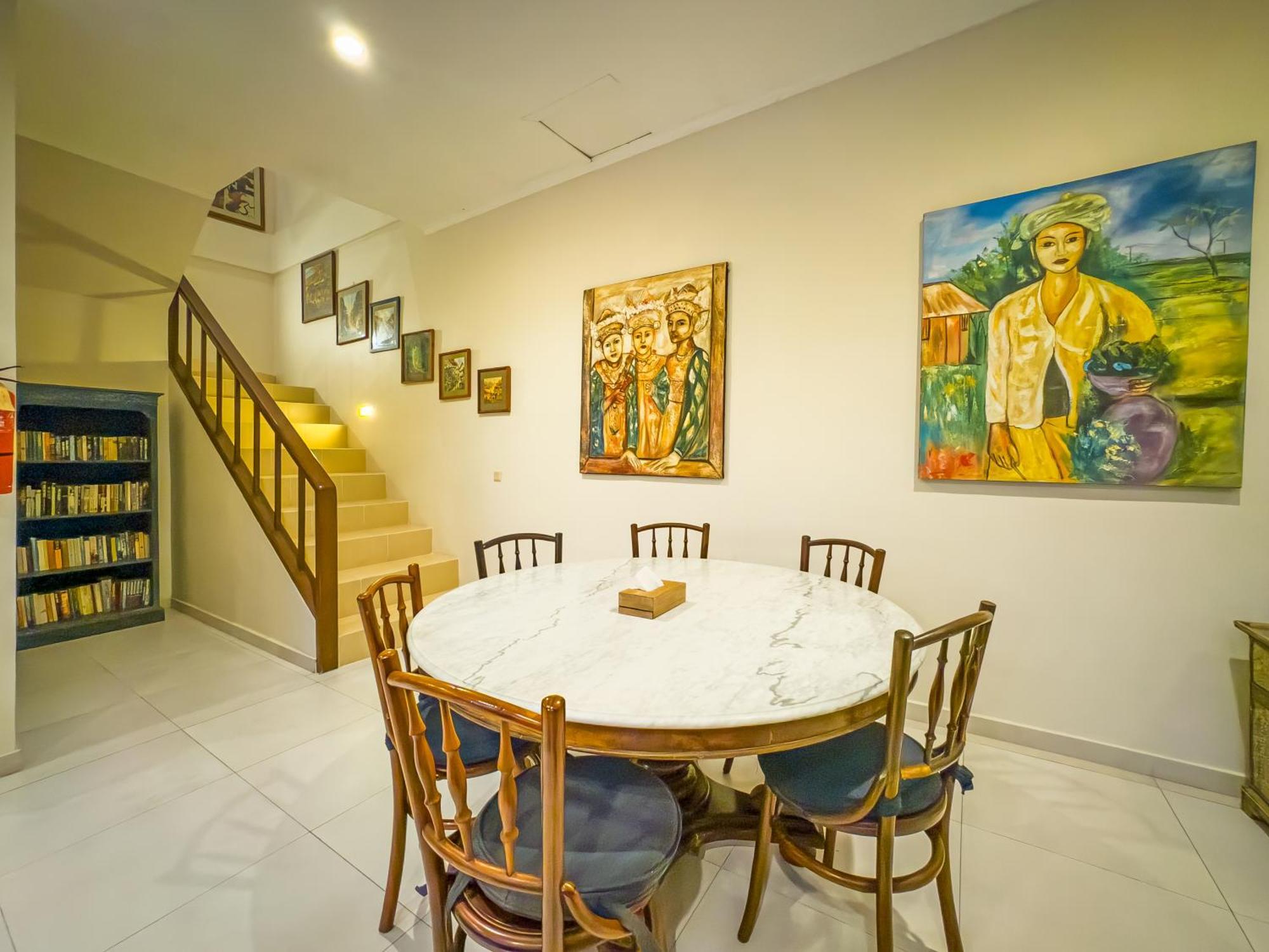 Villa Bugis Kayu Aya *