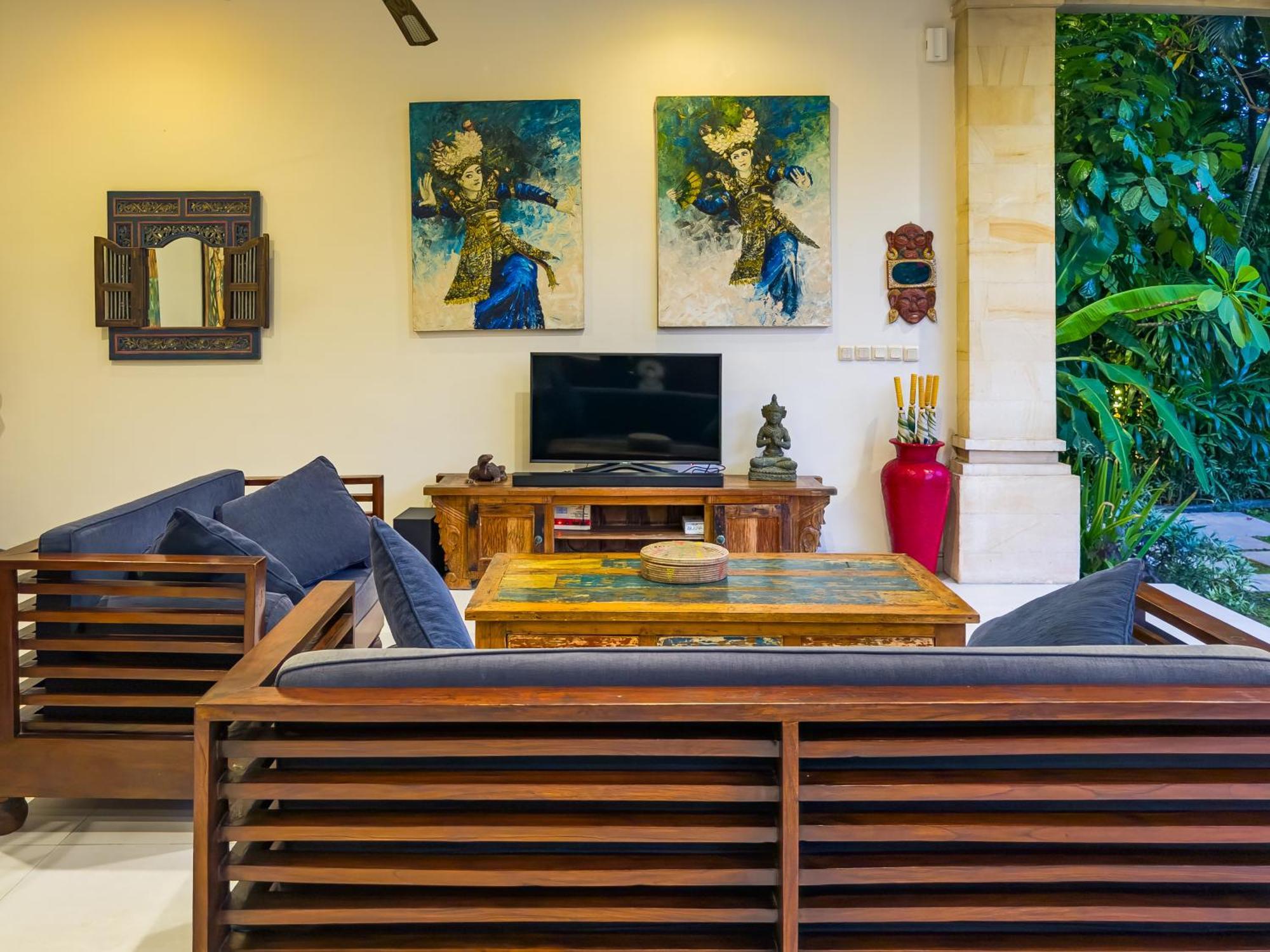 Bugis Kayu Aya Villa Seminyak