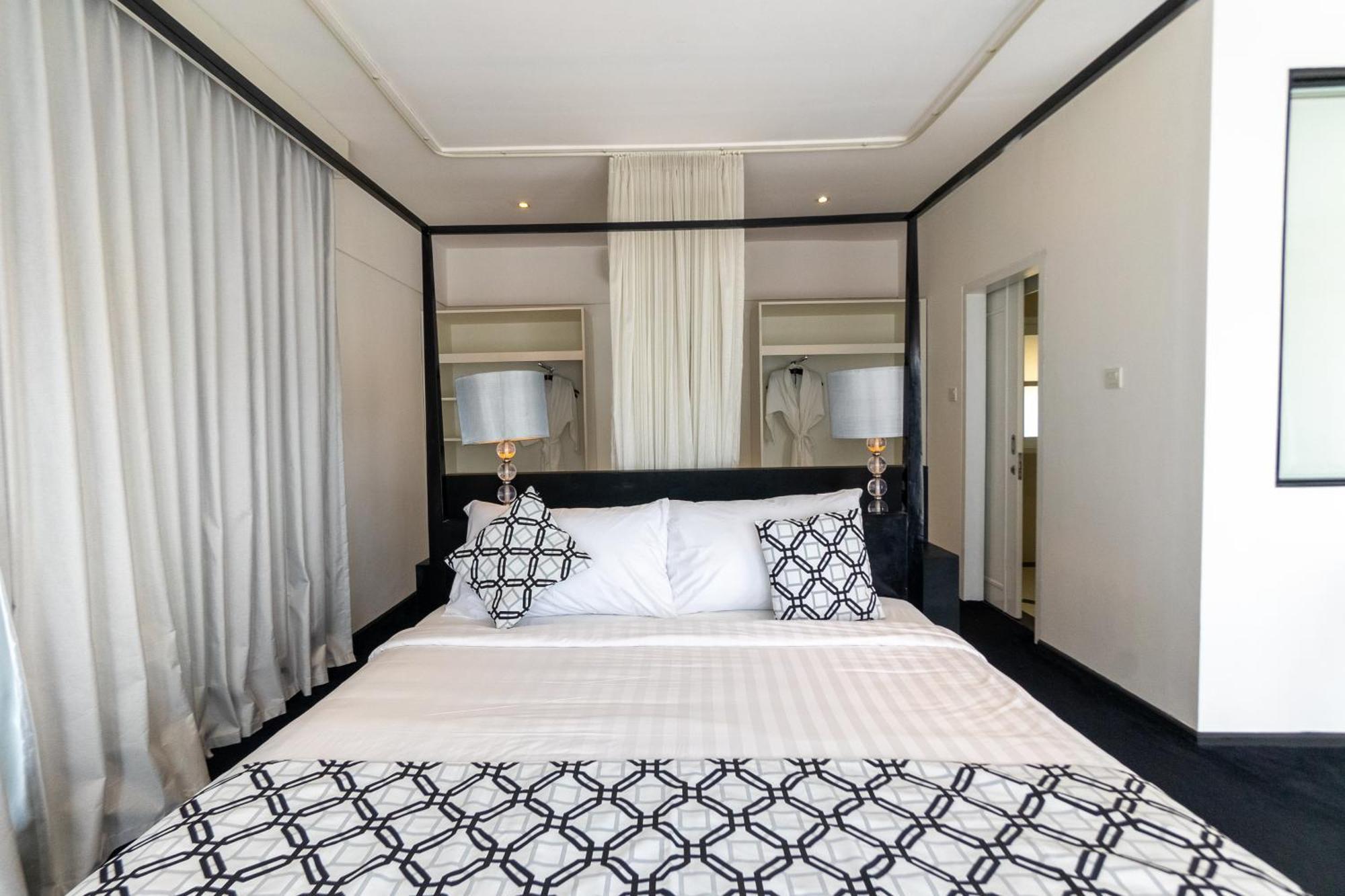 Four On Drupadi Villa *