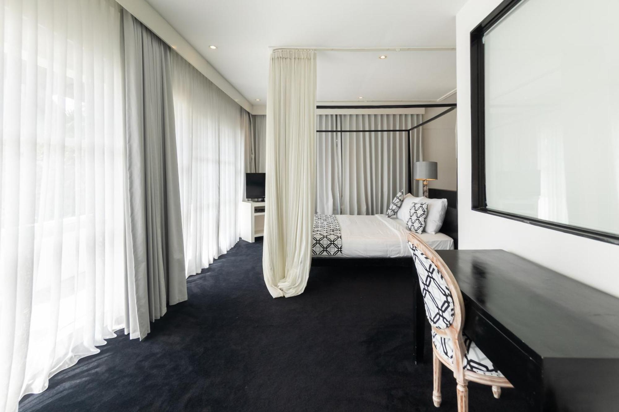 Four On Drupadi Villa